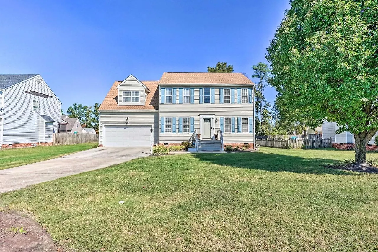 Charming Sandston Home About 9 Mi To Richmond! 0*,